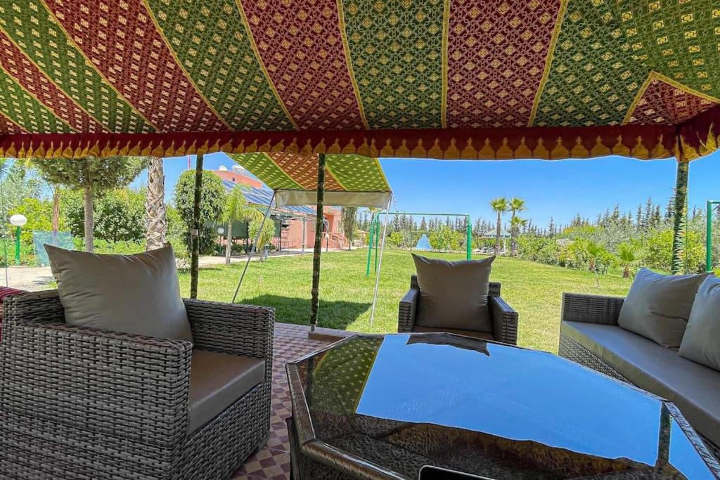 Ferme De Vacances Avec Une Grande Villa A Marrakech Marrakesh Eksteriør billede