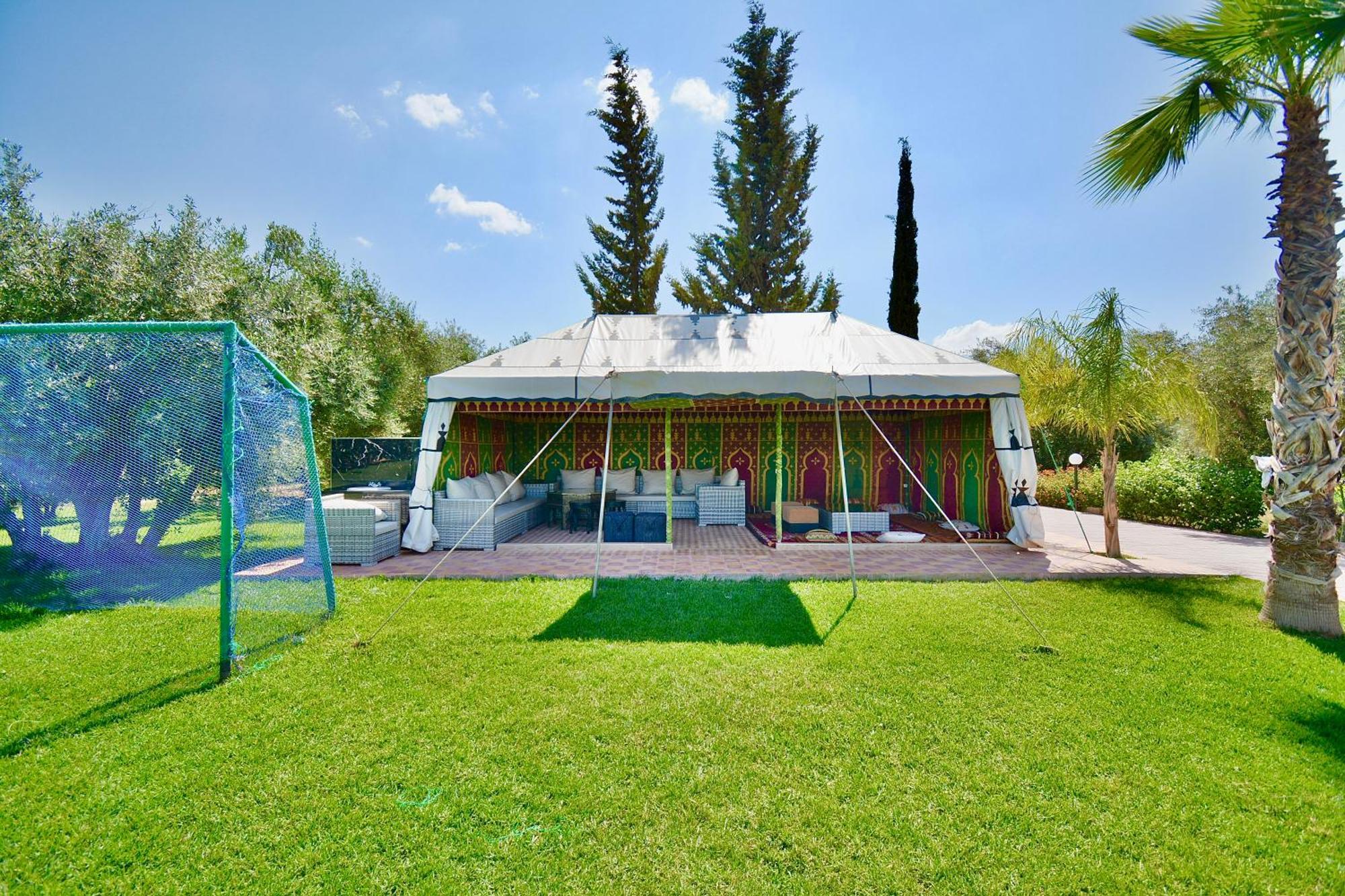 Ferme De Vacances Avec Une Grande Villa A Marrakech Marrakesh Eksteriør billede