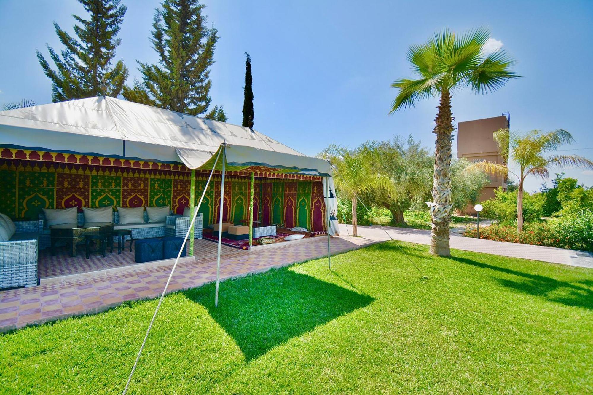 Ferme De Vacances Avec Une Grande Villa A Marrakech Marrakesh Eksteriør billede